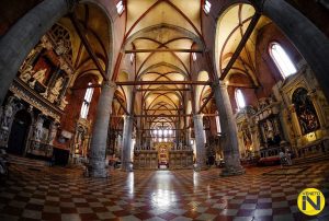 interior basilica dei frari, venecia