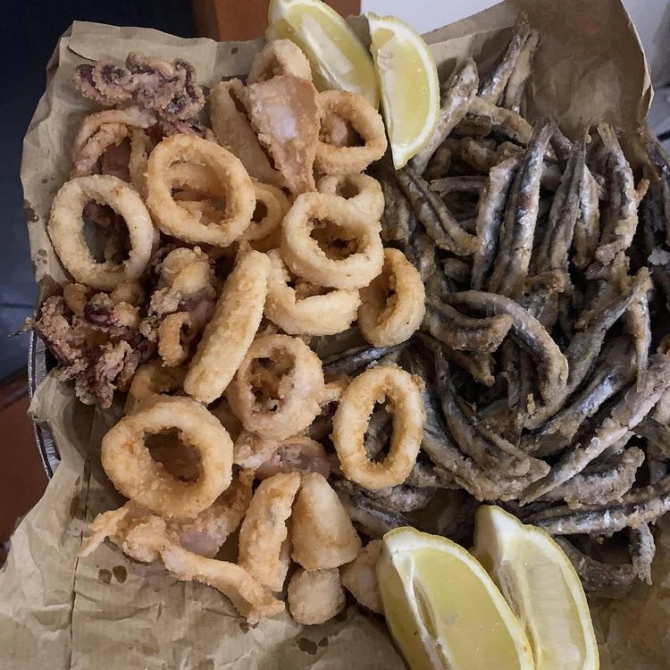calamares y fritos gastronomia en ravello