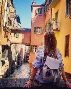 canales de bolonia