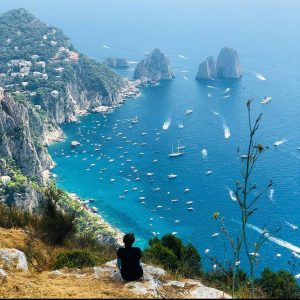 Isla de capri, golfo de napoles