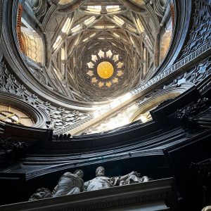 interior de la catedral de turin la Sábana Santa