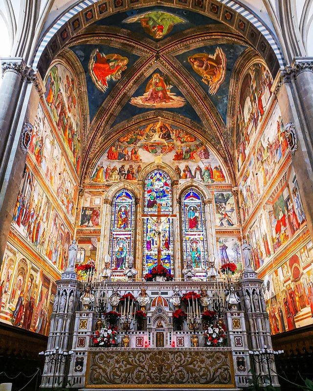Detalle del altar de santa maria novella en Florencia