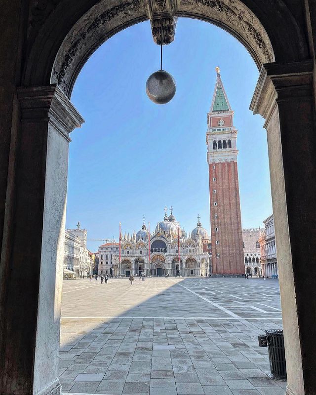 plaza de san Marcos de venecia y el campanile