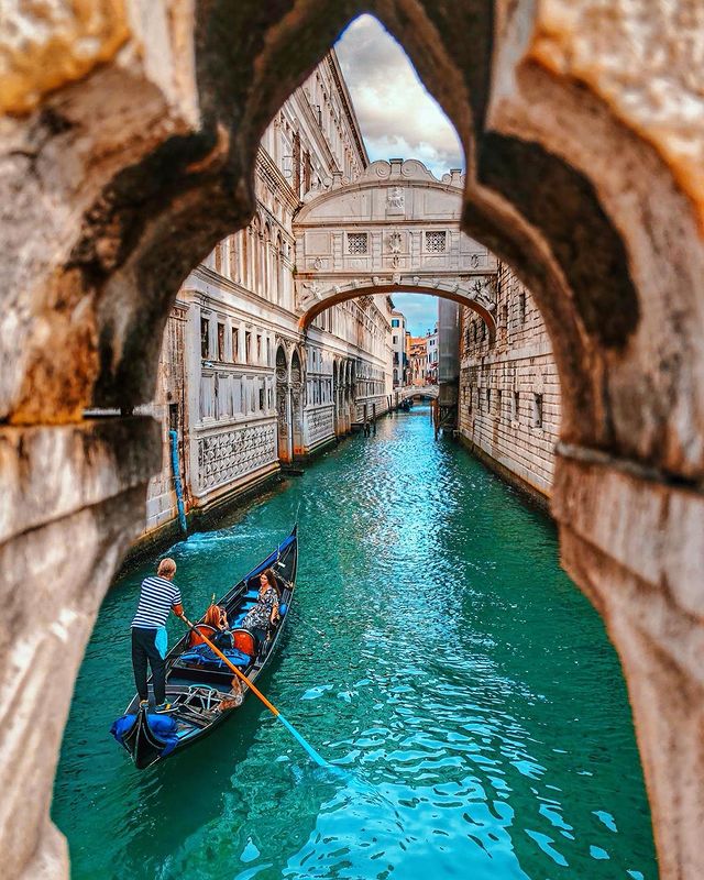 Ponte dei sospiri in Venezia