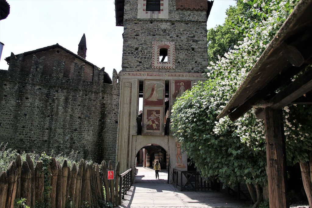 Entrada al Borgo Medievale de Turín