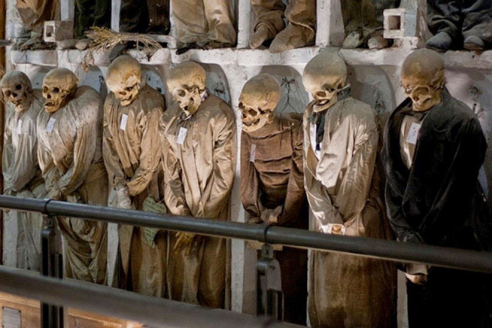 Que ver en Palermo, Catacumbas de los Capuchinos