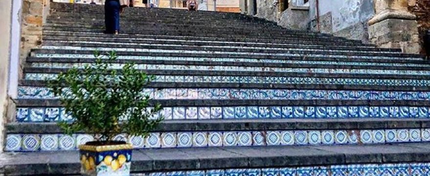 escaleras de ceramica caltagirone sicilia