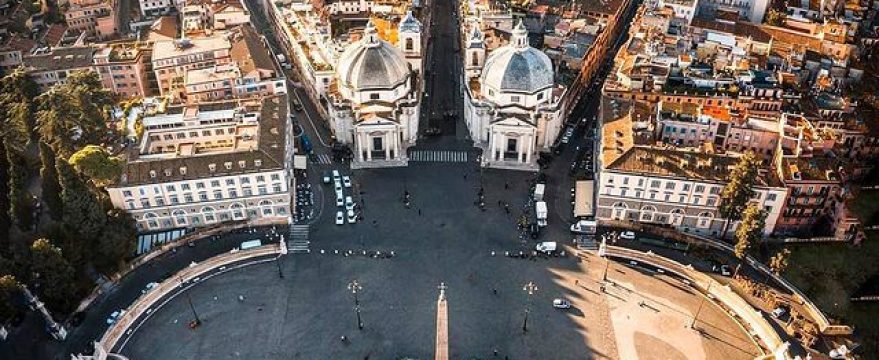 Vista aerea de Plaza del Popolo de Roma