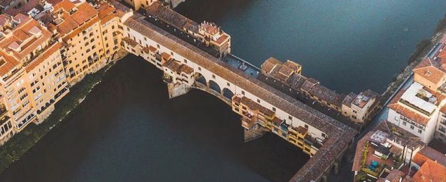 vista aerea del ponte vecchio de florencia